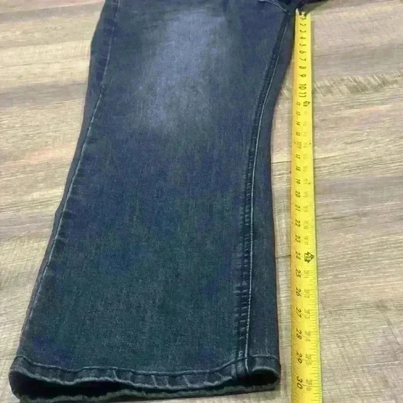 NWT American Rag Mens Denim Jeans 38x30 Taper Straight Fit Stretch Cowboy Dad - Picture 8 of 8